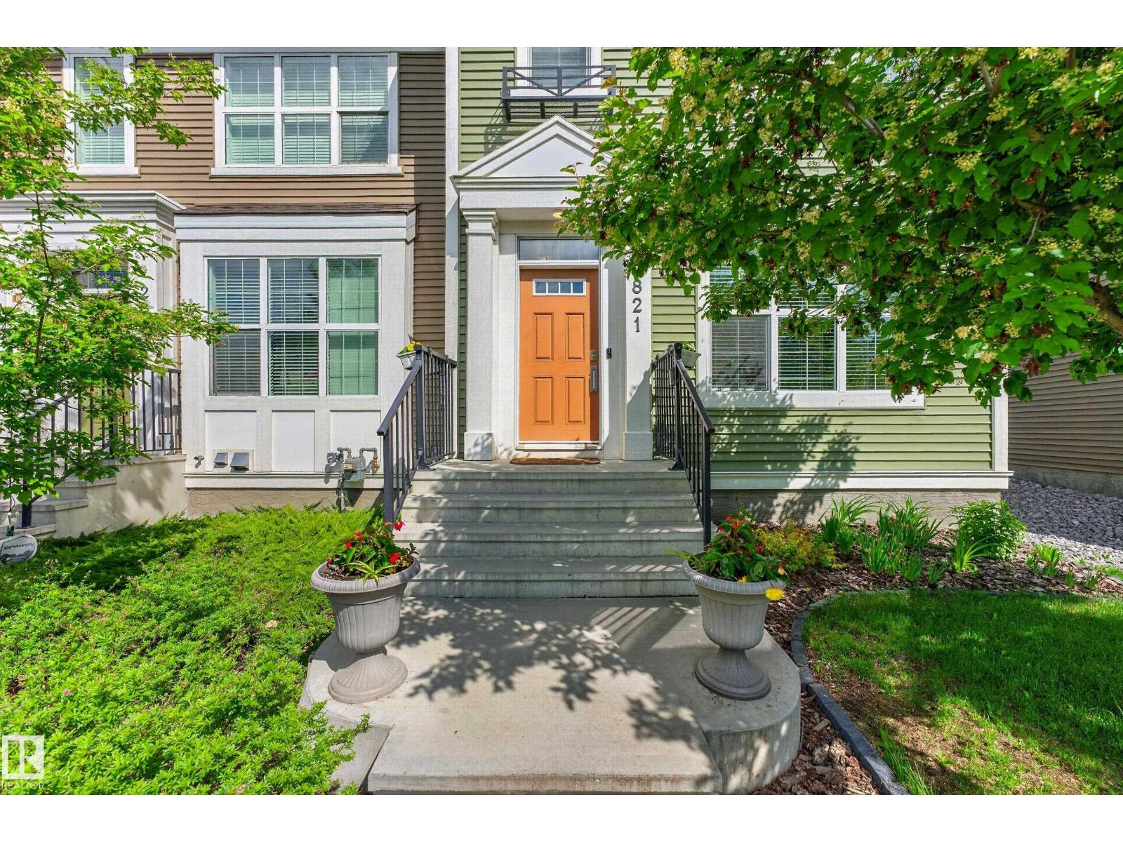 2821 MAPLE WY NW - 2