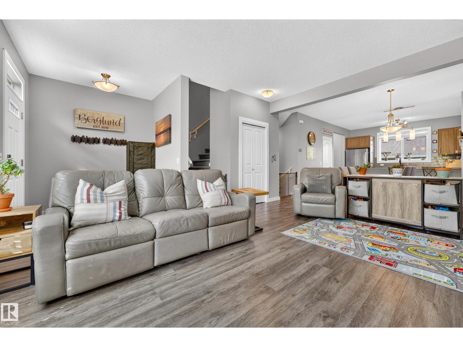 2821 MAPLE WY NW - 7
