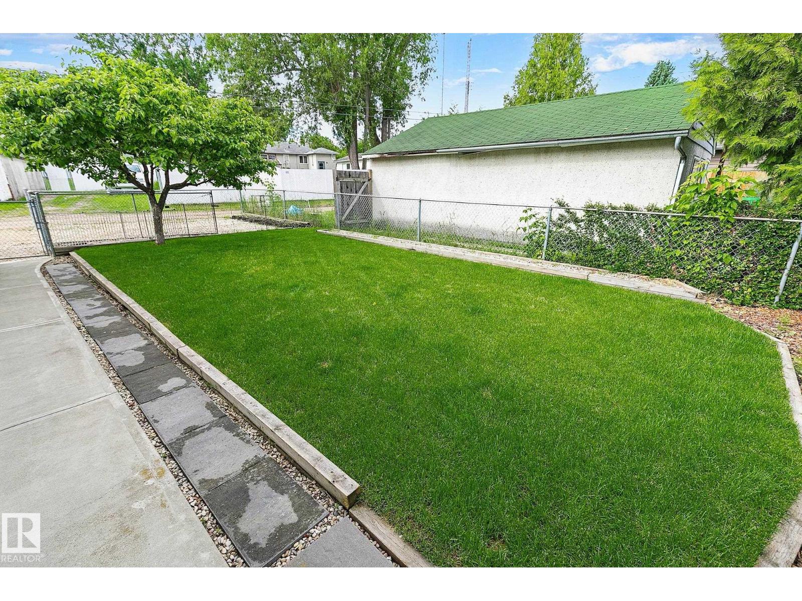 31 RIVER DR — photo 30