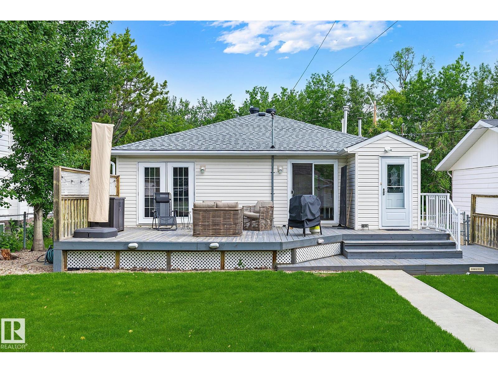 31 RIVER DR — photo 32