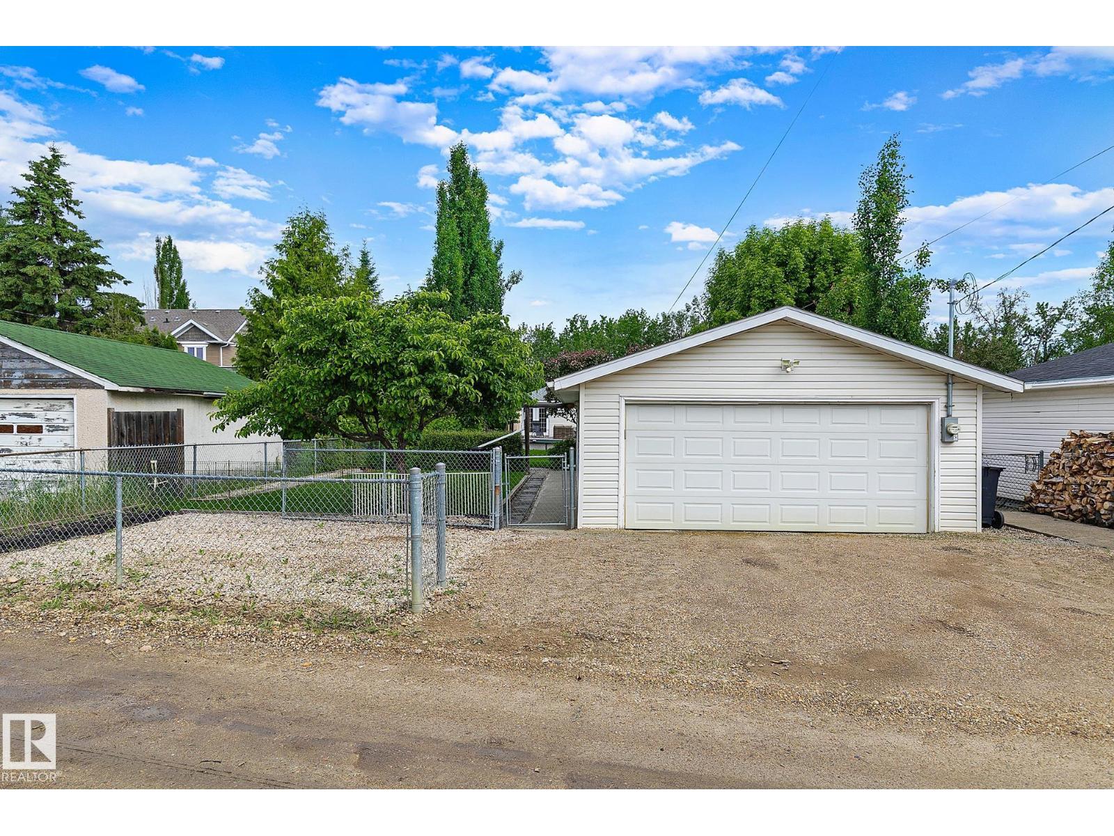 31 RIVER DR — photo 33