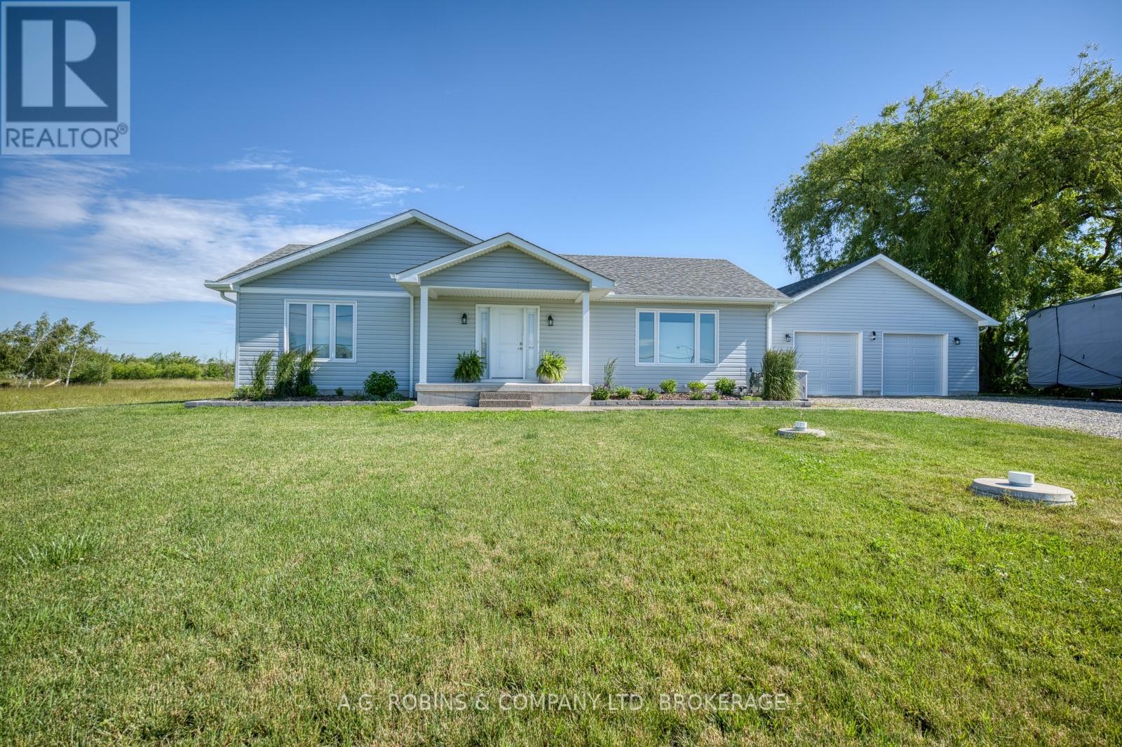 11716 LAKESHORE ROAD - 2