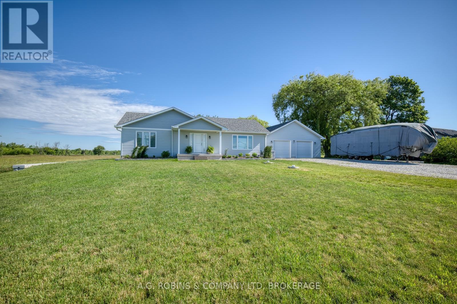 11716 LAKESHORE ROAD - 3