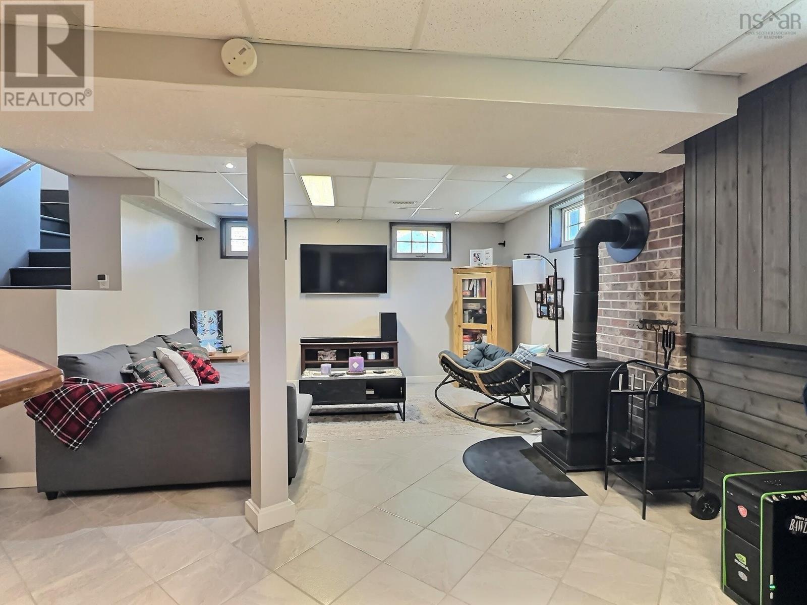 17 Alderney Drive - 14