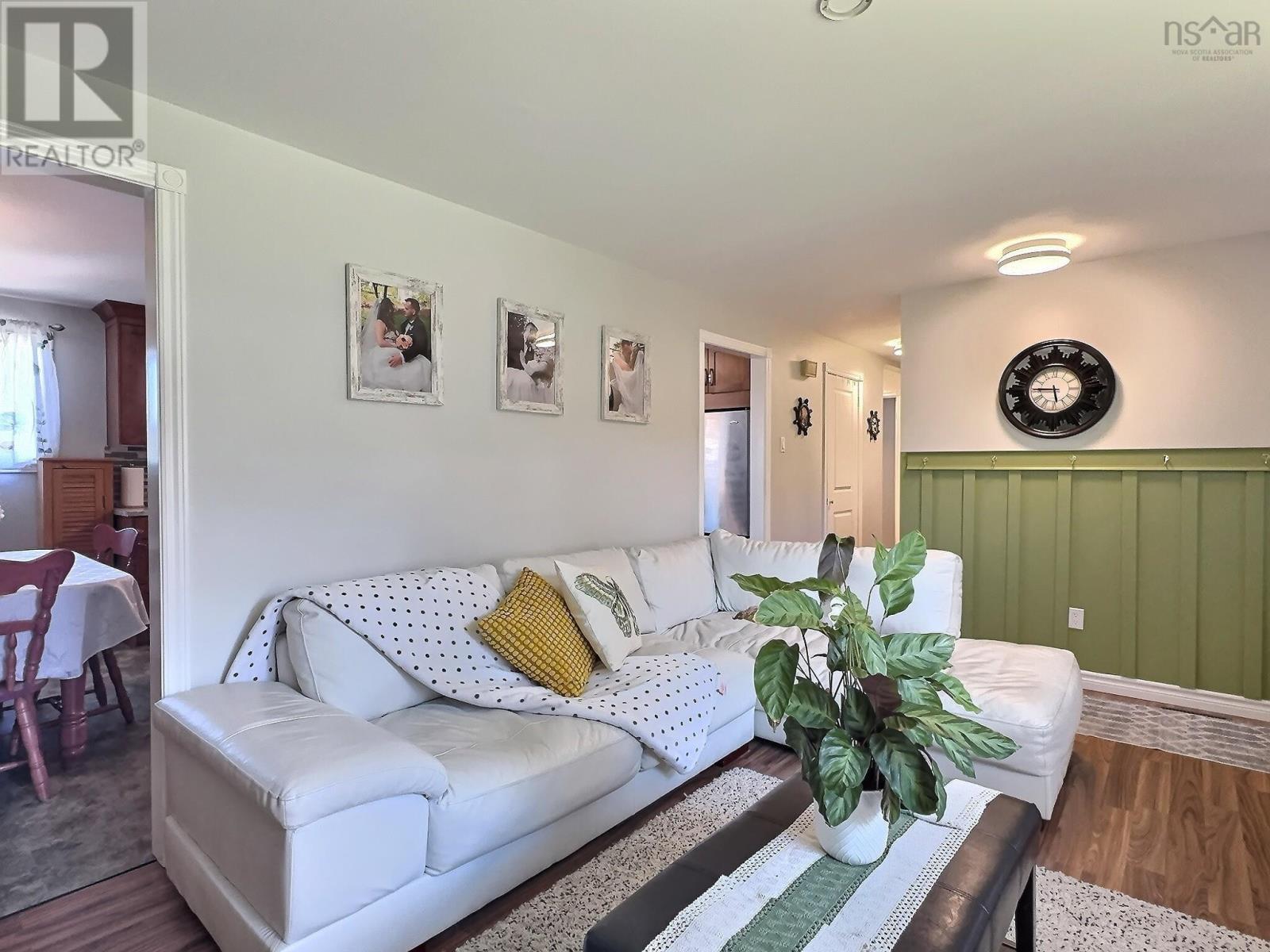 17 Alderney Drive - 7