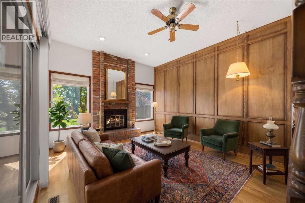 Virtually staged family room