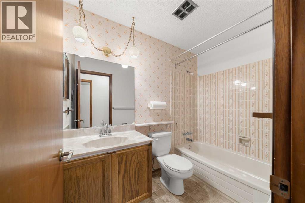 4 pc bathroom