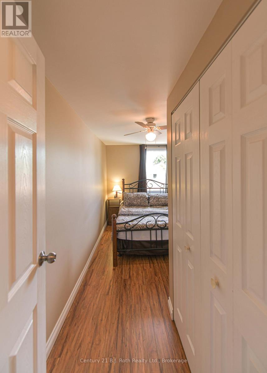 139 BORLAND STREET E - 36