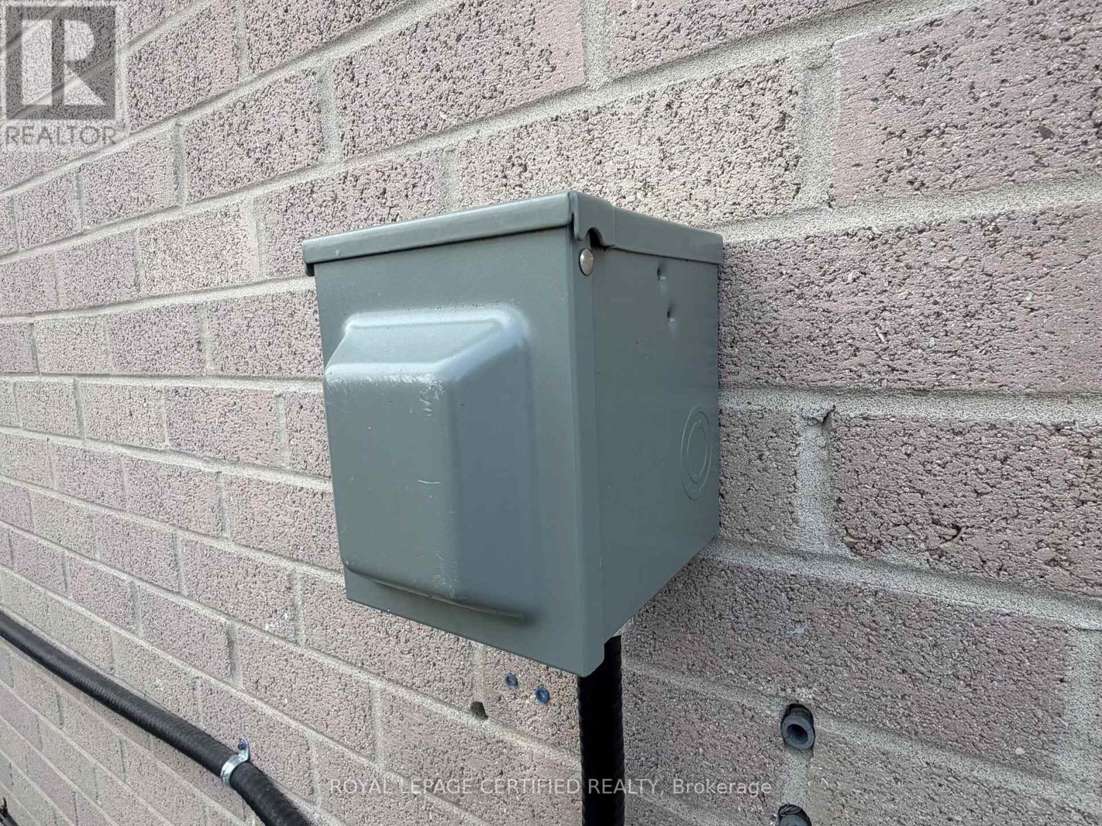 EV Charging Outlet