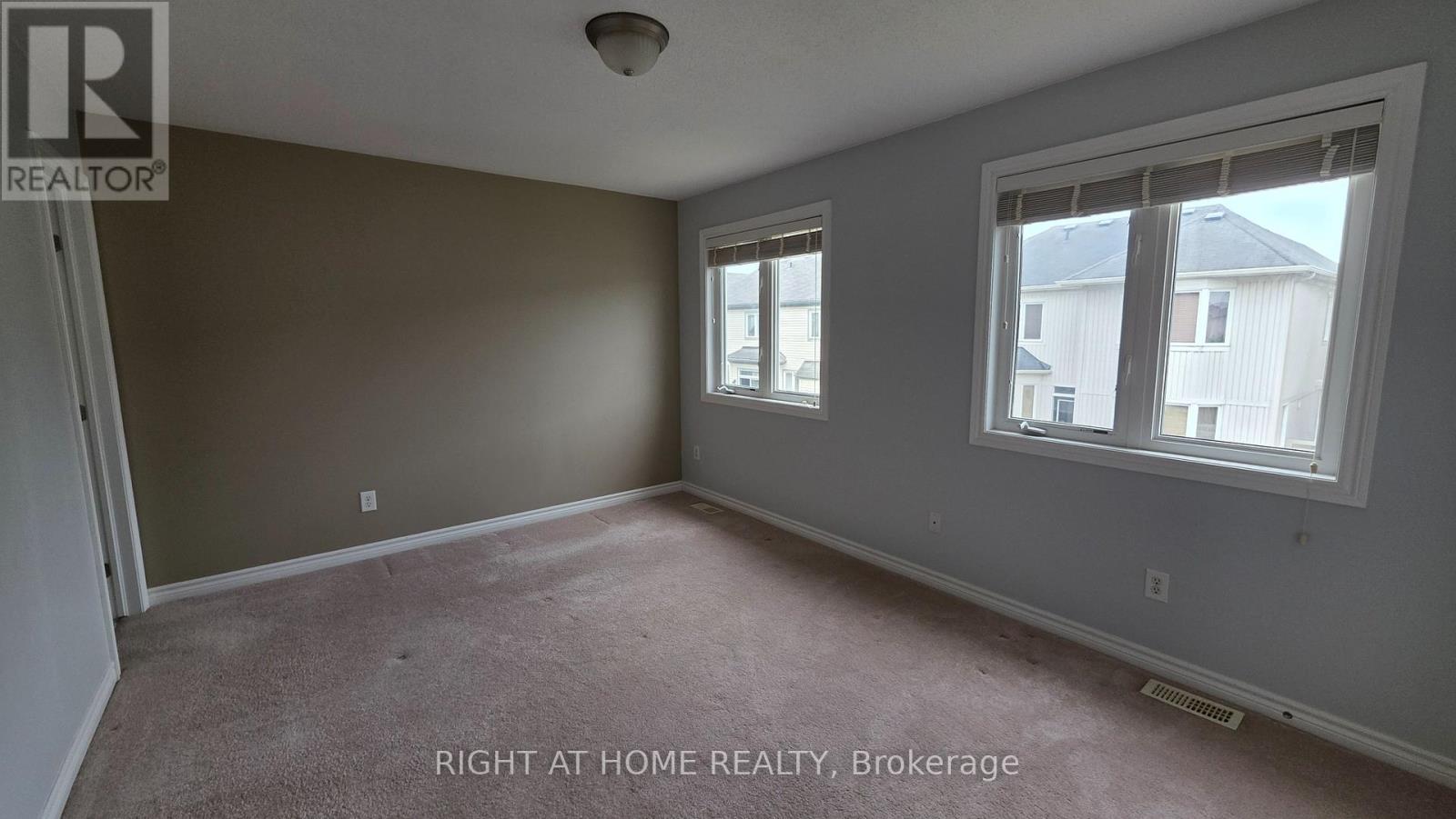 4 Bed, 3 Bath House for Rent in Ottawa – 3588 CAMBRIAN RD CAMBRIAN ROAD, Ottawa – MLS# X13471832 - Image 27