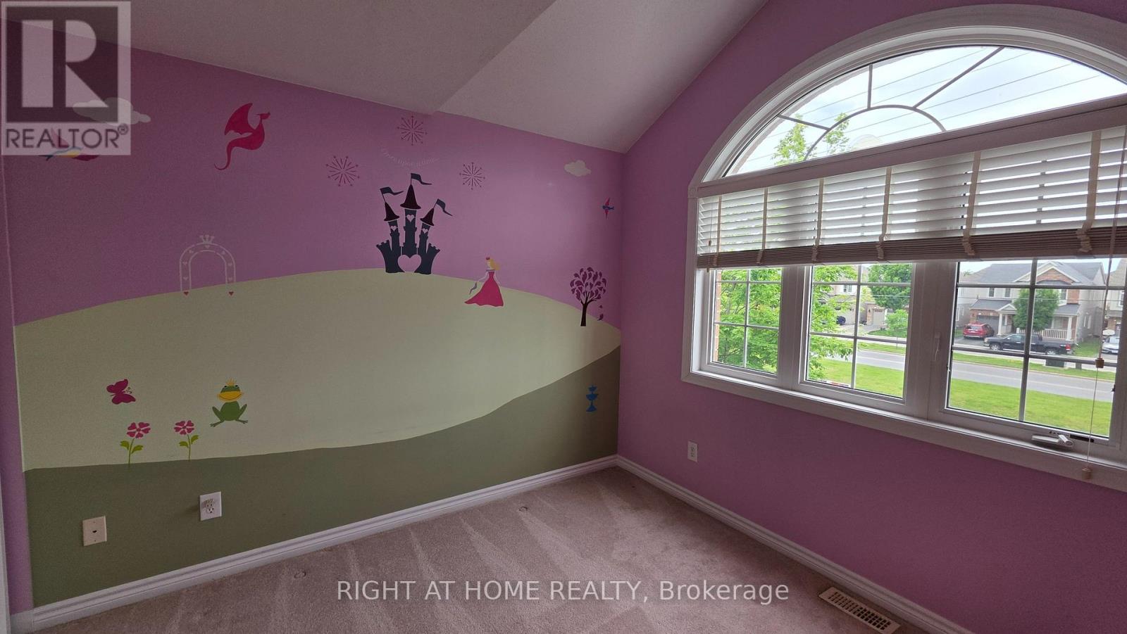4 Bed, 3 Bath House for Rent in Ottawa – 3588 CAMBRIAN RD CAMBRIAN ROAD, Ottawa – MLS# X13471832 - Image 40