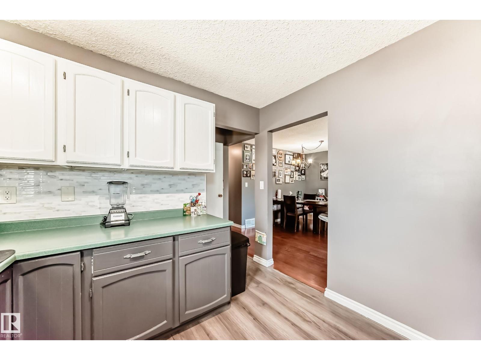 5106 19 AV NW - 4