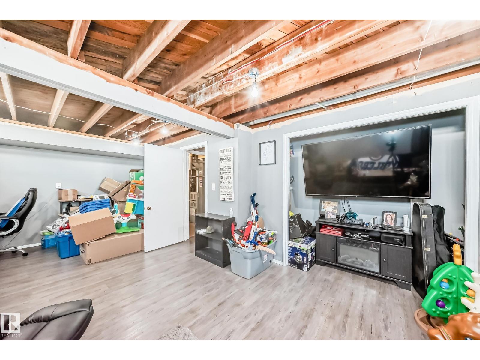 5106 19 AV NW - 29