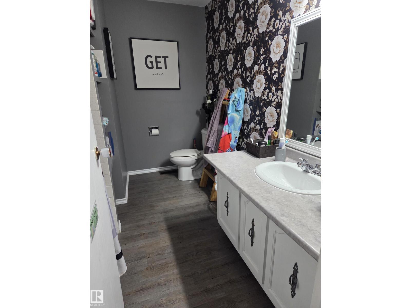 5106 19 AV NW - 42