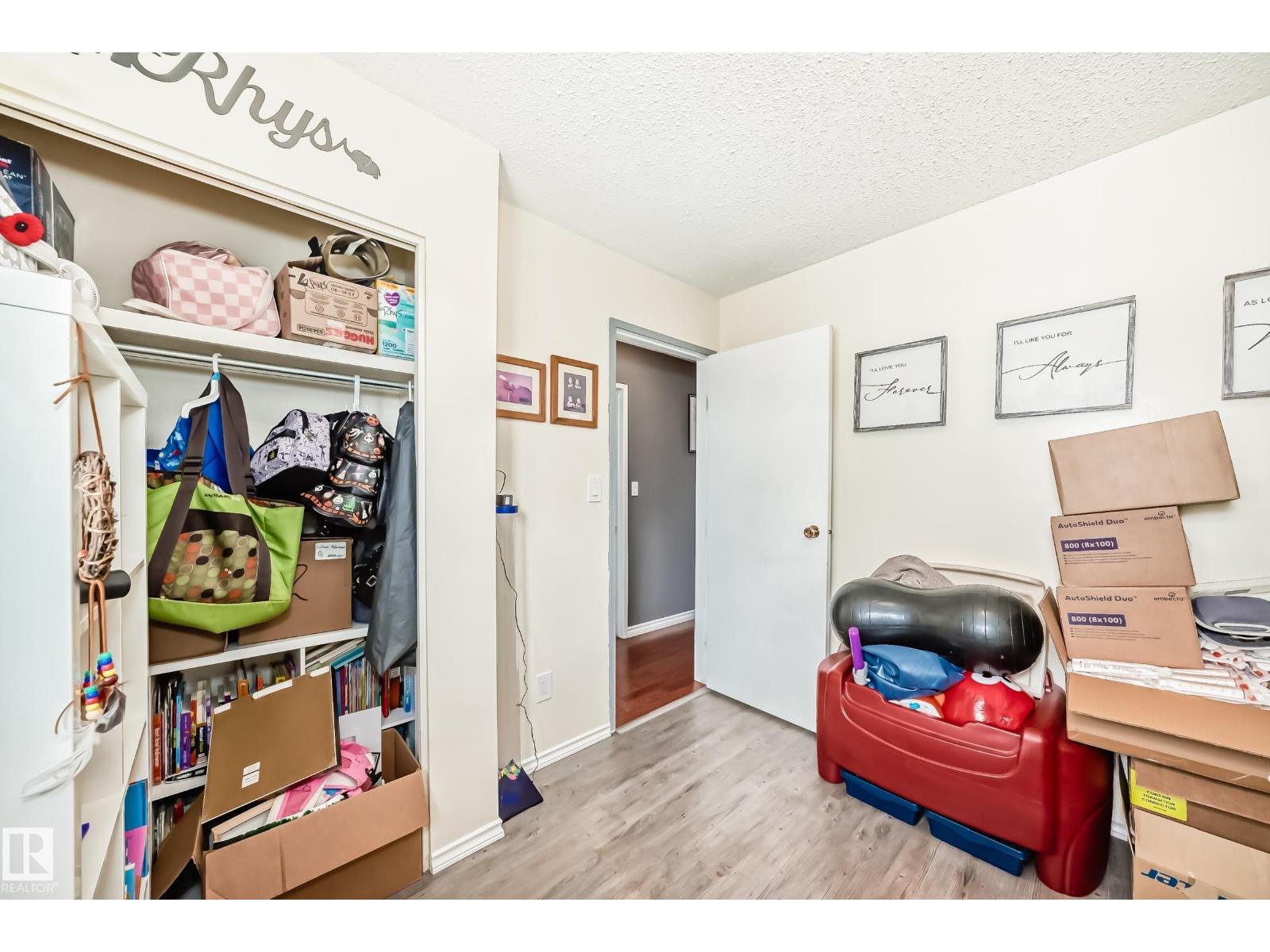 5106 19 AV NW - 17
