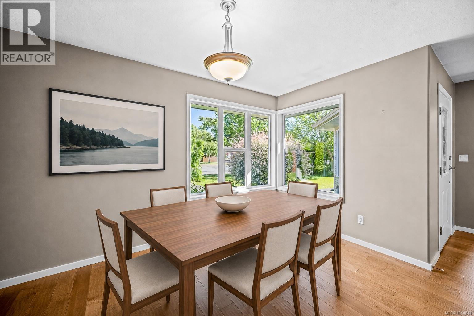 4722 Cruickshank Pl - 11