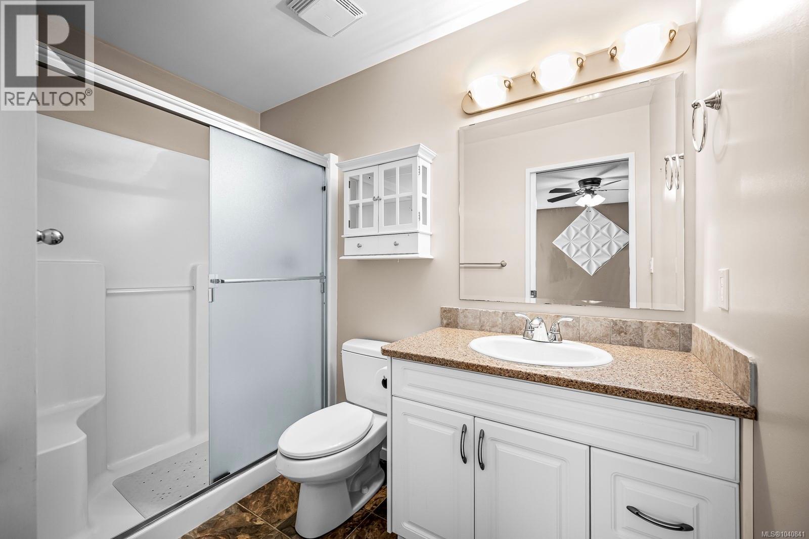 4722 Cruickshank Pl - 17
