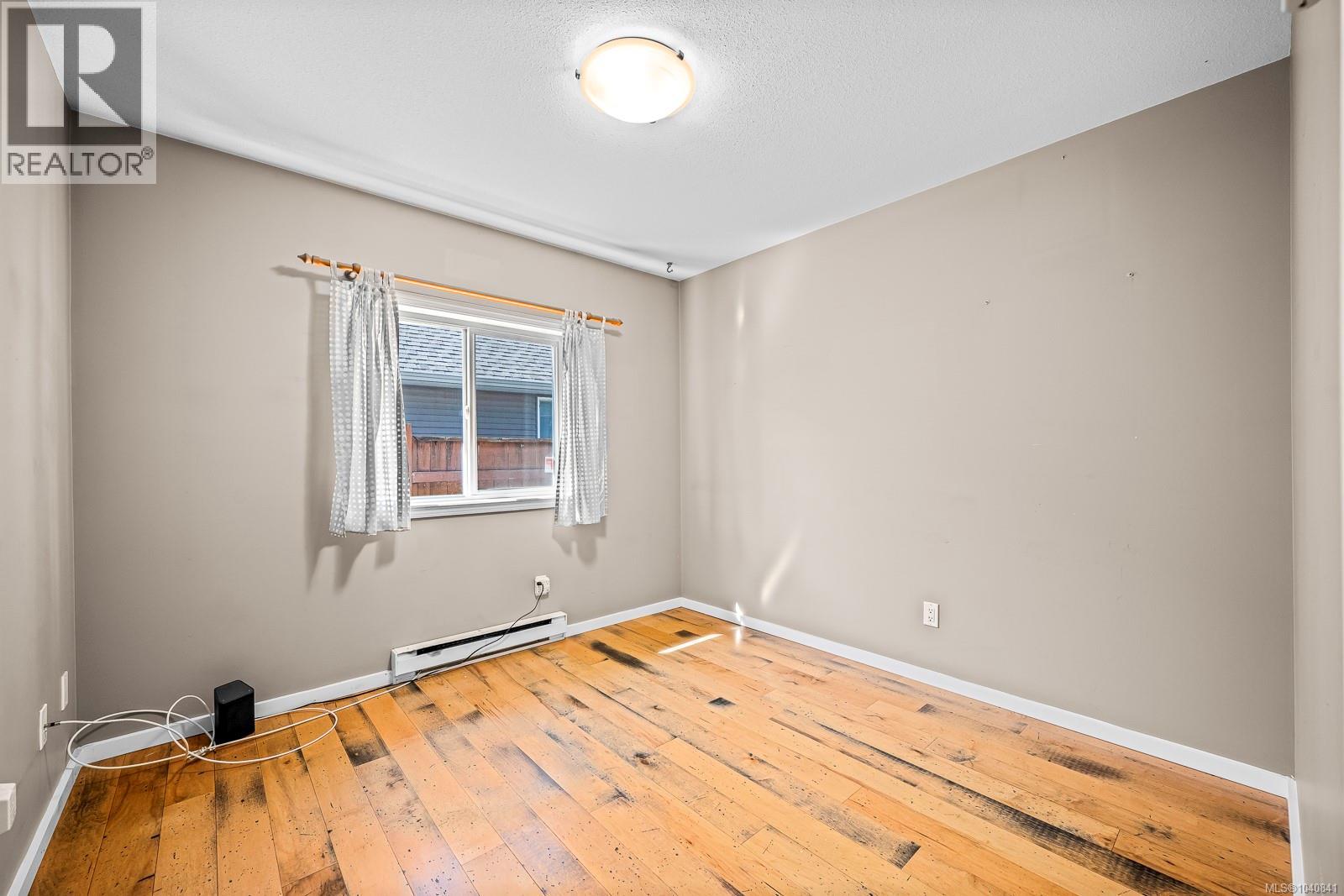 4722 Cruickshank Pl - 18