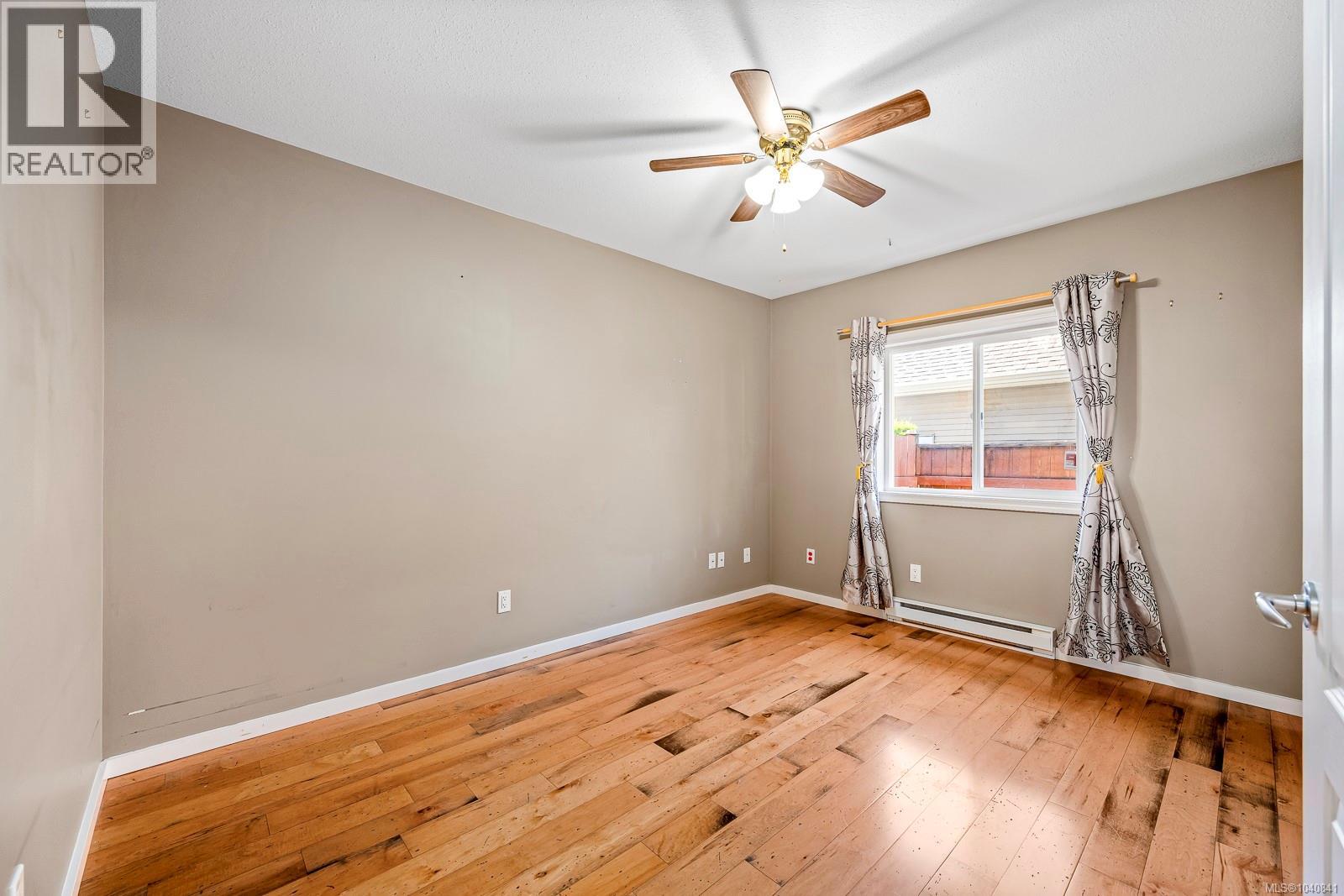 4722 Cruickshank Pl - 19