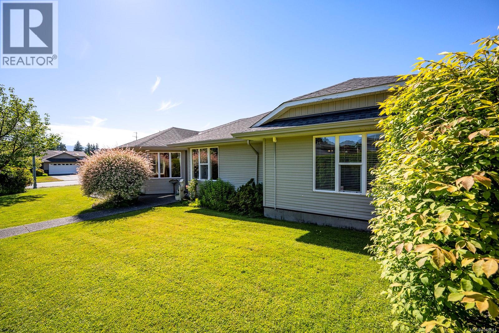 4722 Cruickshank Pl - 28