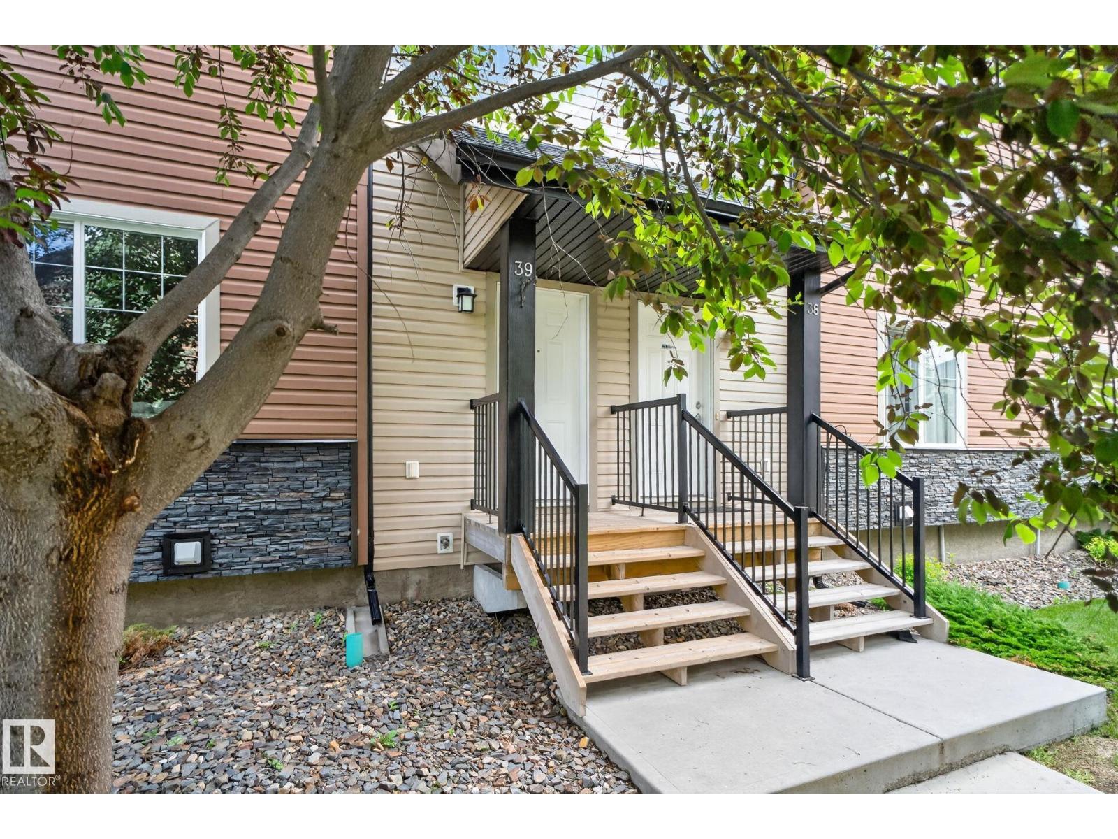 #39 8716 179 AV NW - photo 3
