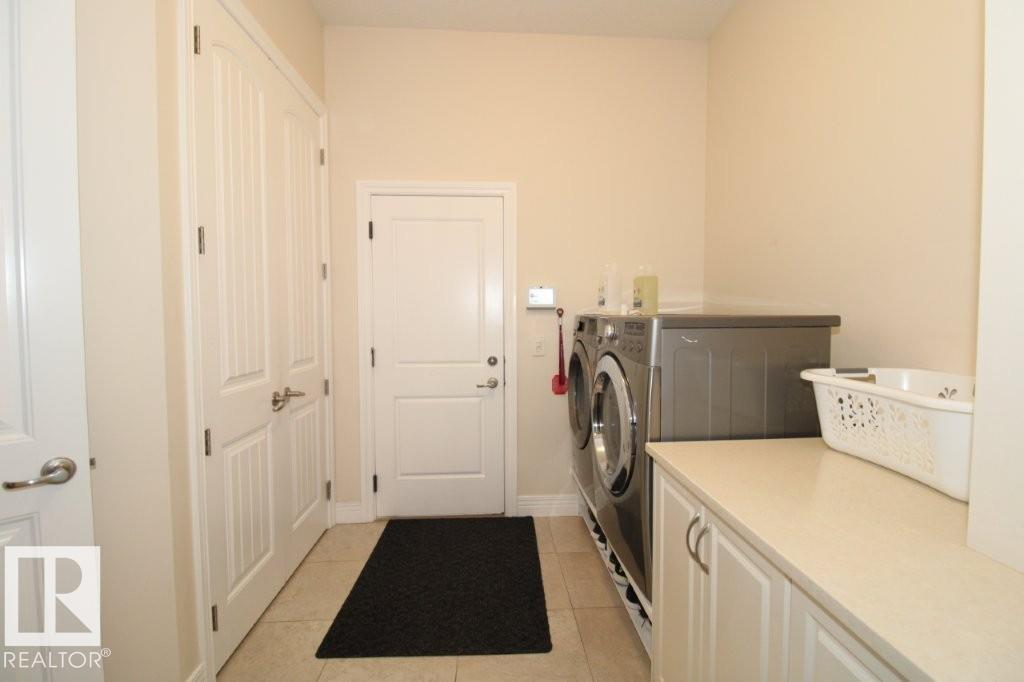 176 Ambleside DR SW - 17