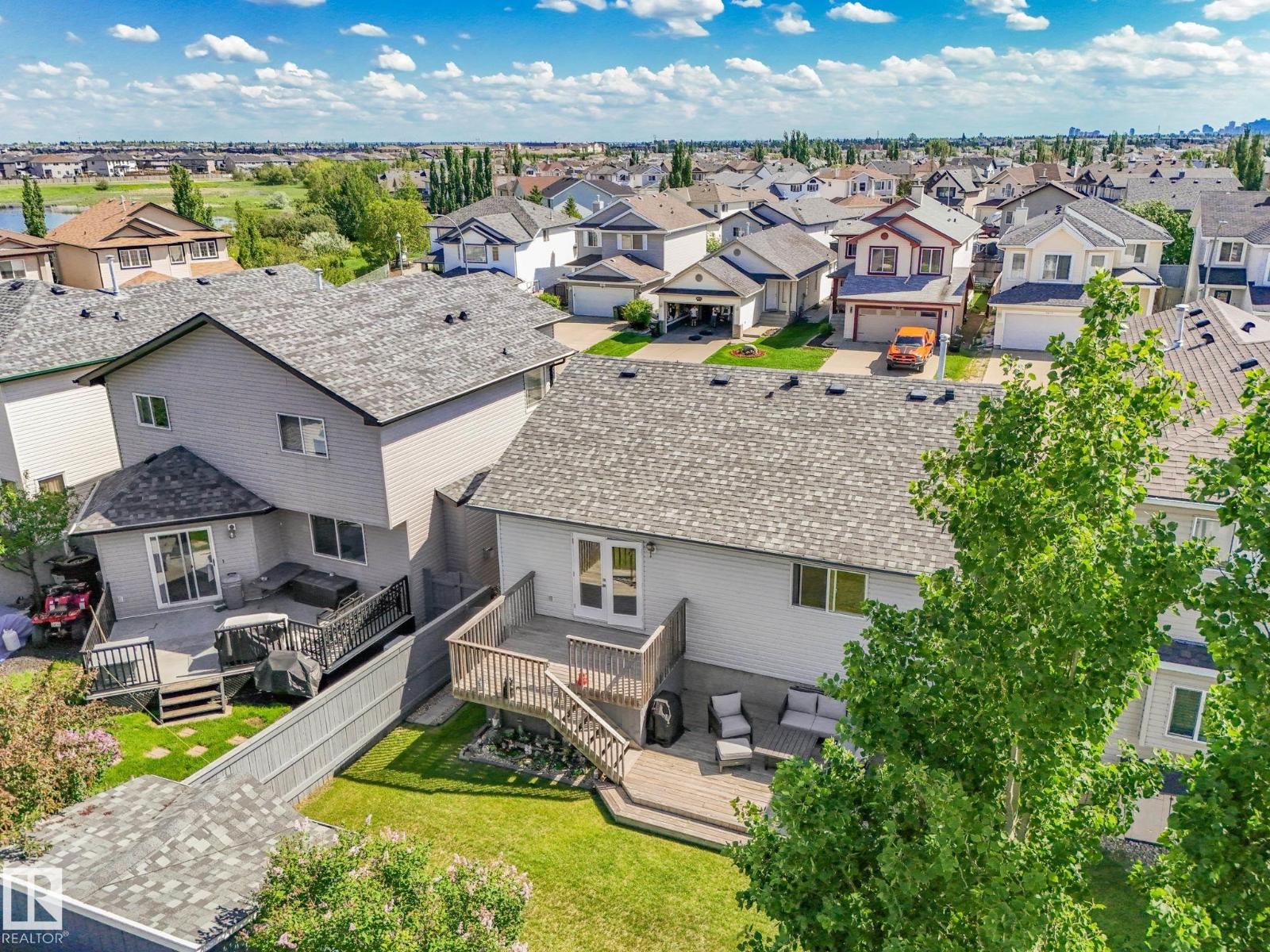8616 176 AV NW — photo 17