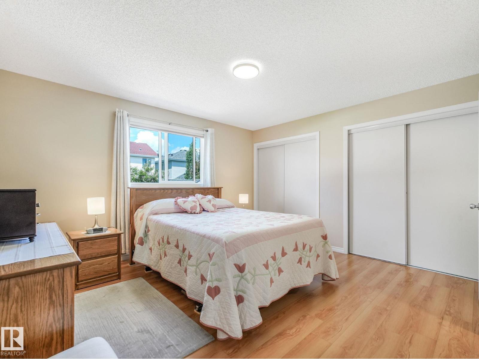 8616 176 AV NW — photo 47
