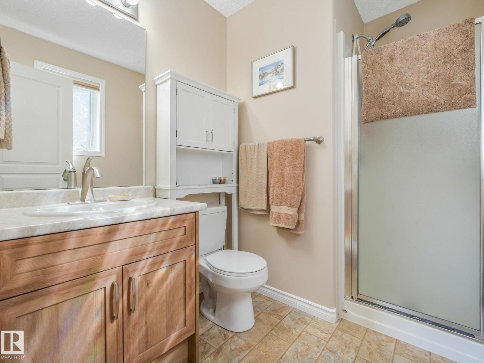 8616 176 AV NW — photo 48