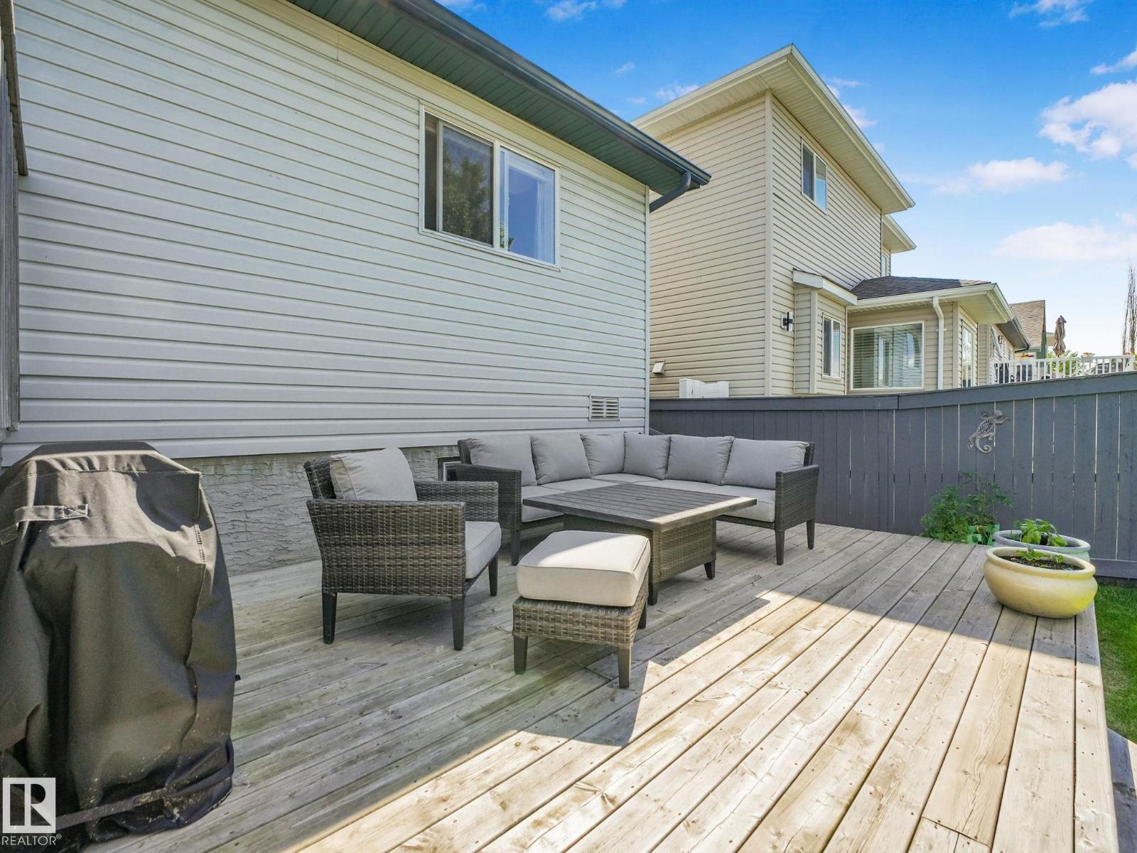 8616 176 AV NW — photo 7