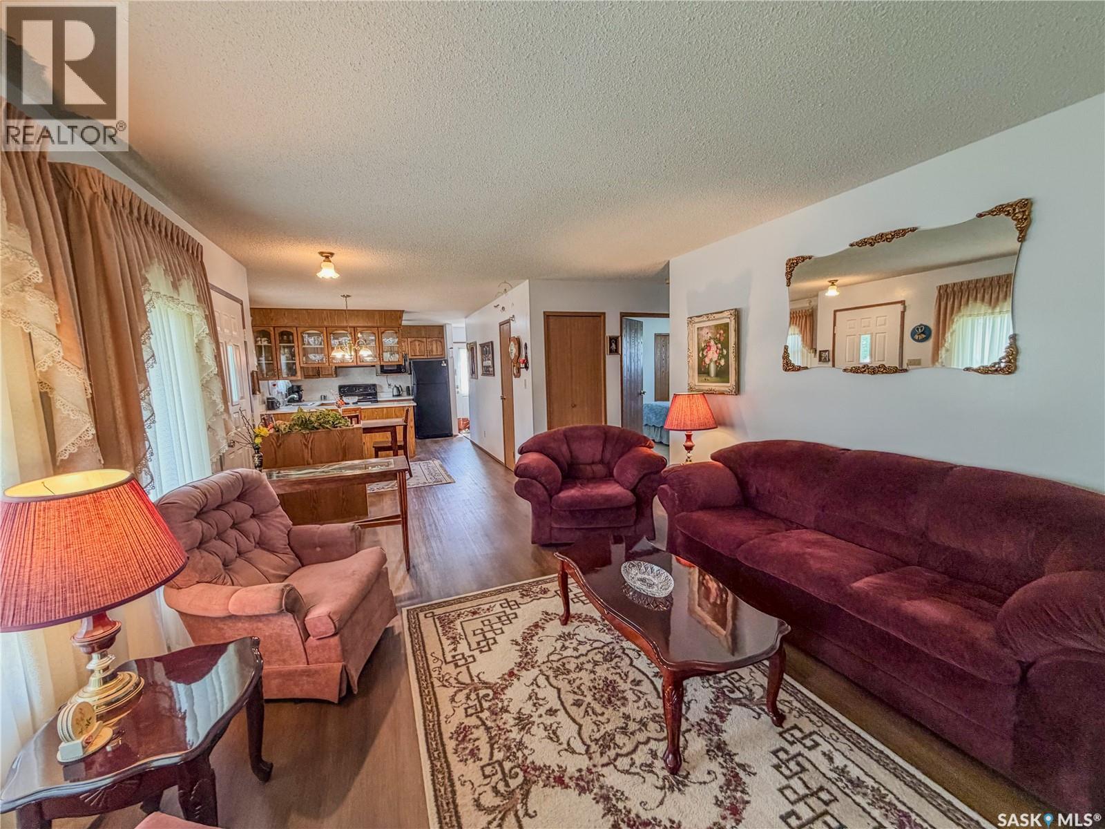 119 Hudson Bay AVENUE - 22