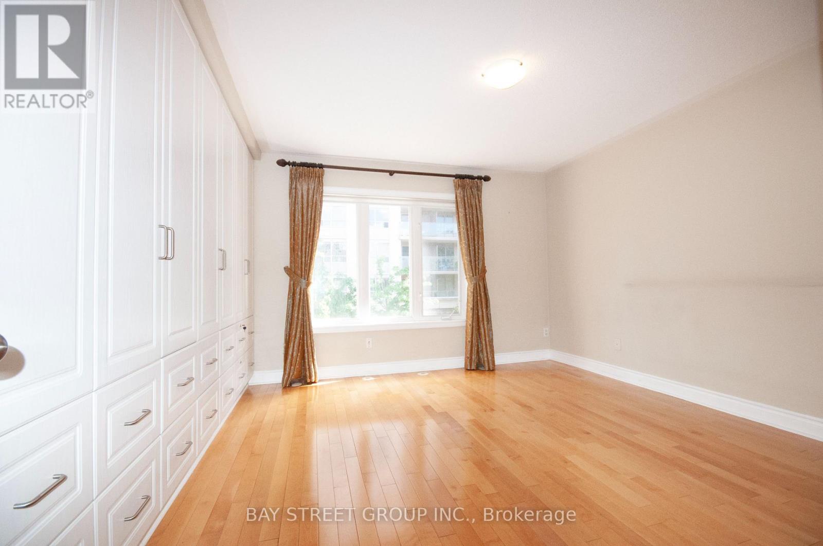 57 GALLERIA PARKWAY - 14