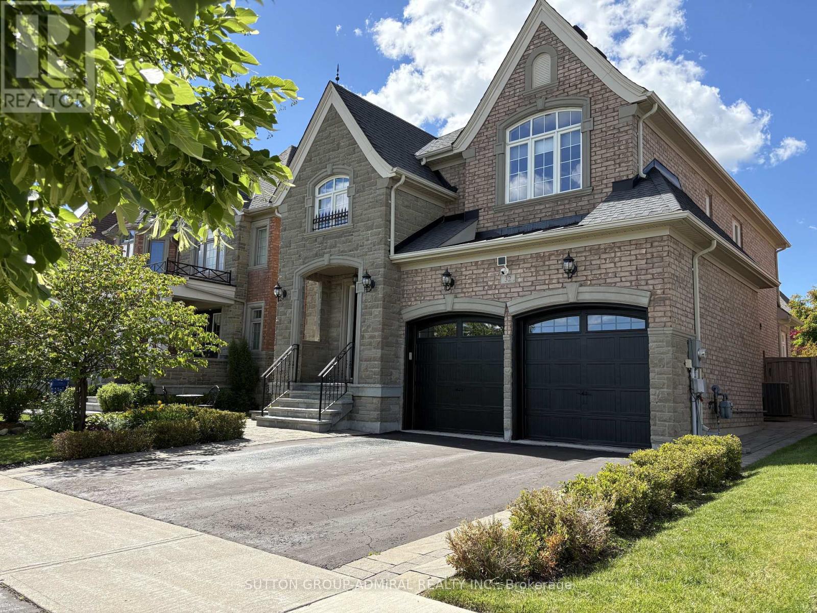 Listing photo of 32 NICORT ROAD