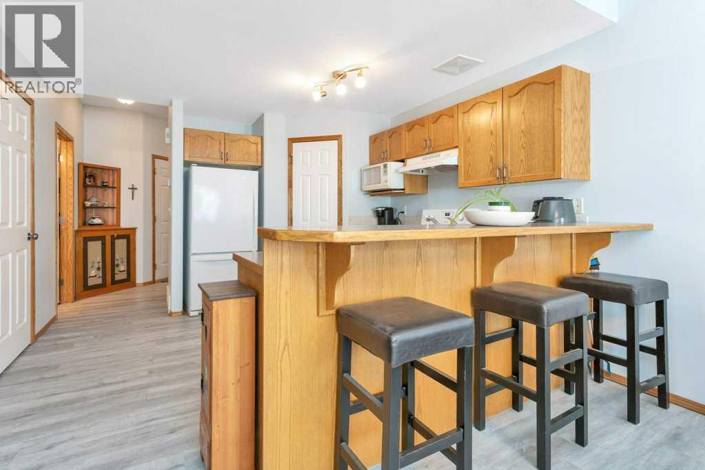 345 Addington Drive — photo 8