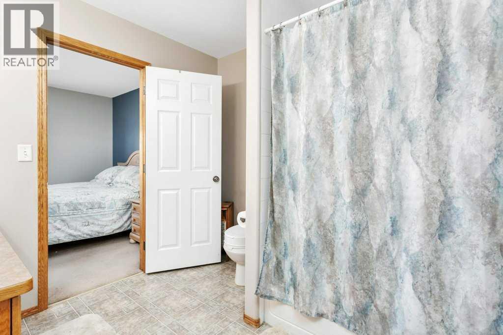 345 Addington Drive — photo 26