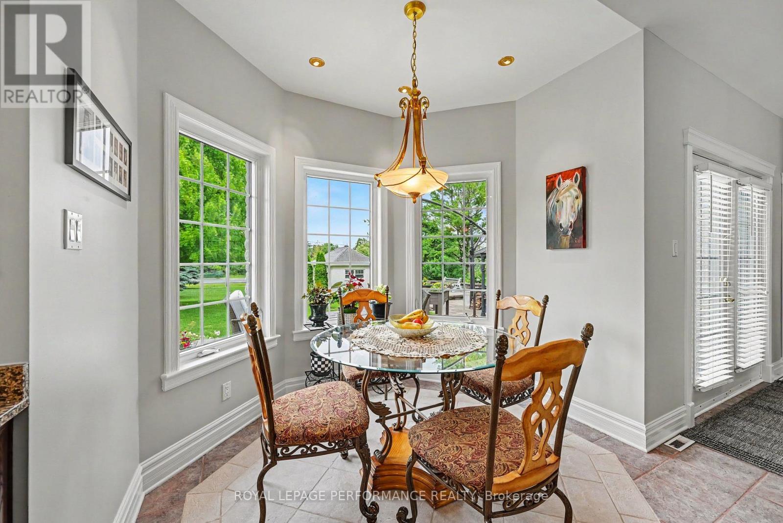 18 CHANTINE DRIVE - 19