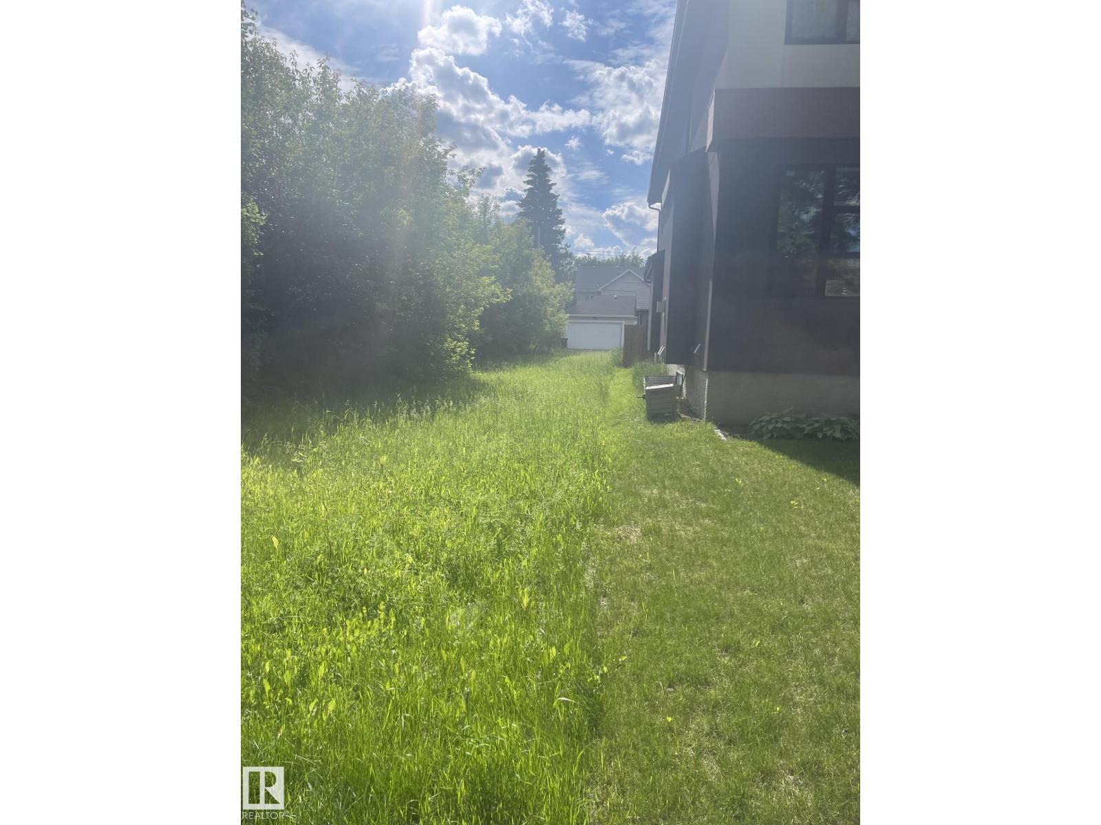 11726 125 ST NW - photo 3