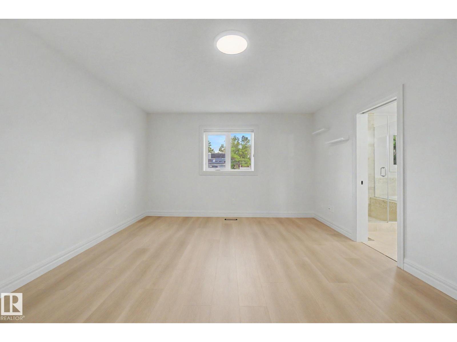 9654 83 AV NW — photo 46