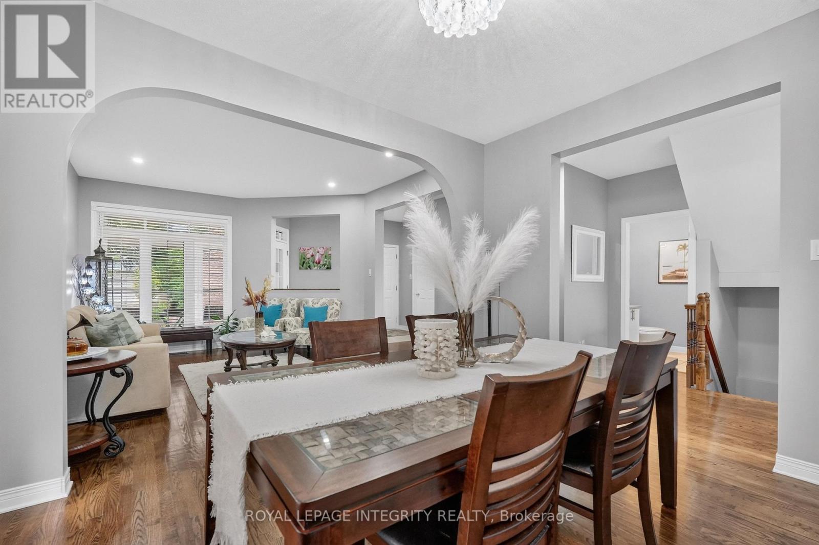 5 Bed, 4 Bath House for Sale in Ottawa – 29 NORTOBA CRESCENT, Ottawa – MLS# X13471900 - Image 9