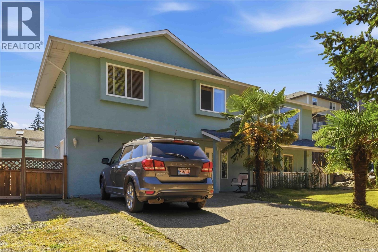 2594 Buckler Ave, Langford