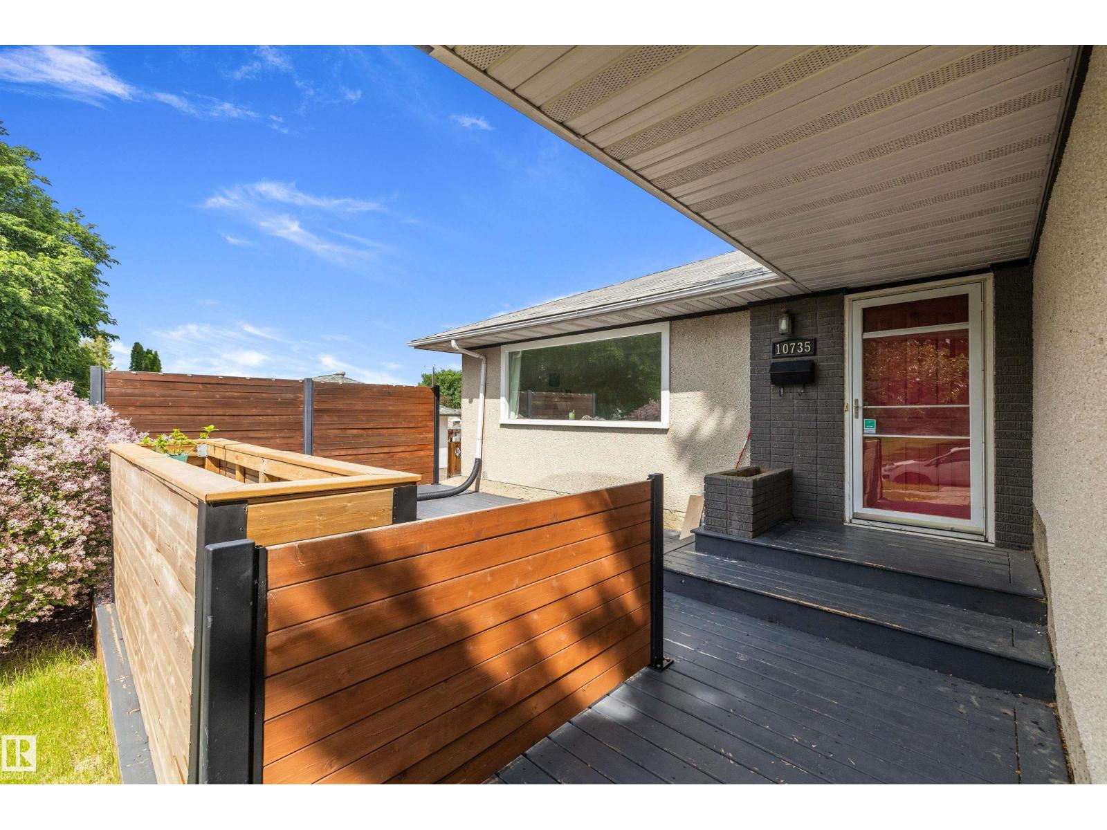 10735 50 ST NW - photo 3