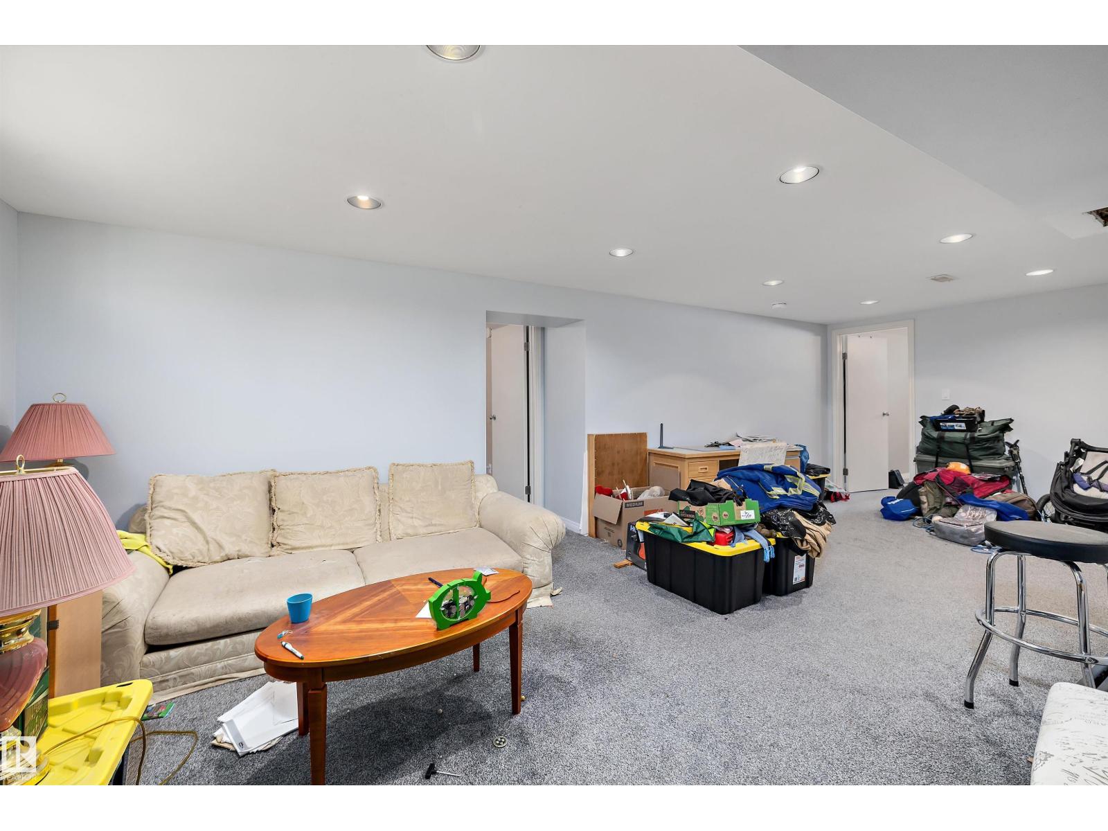10735 50 ST NW - 34