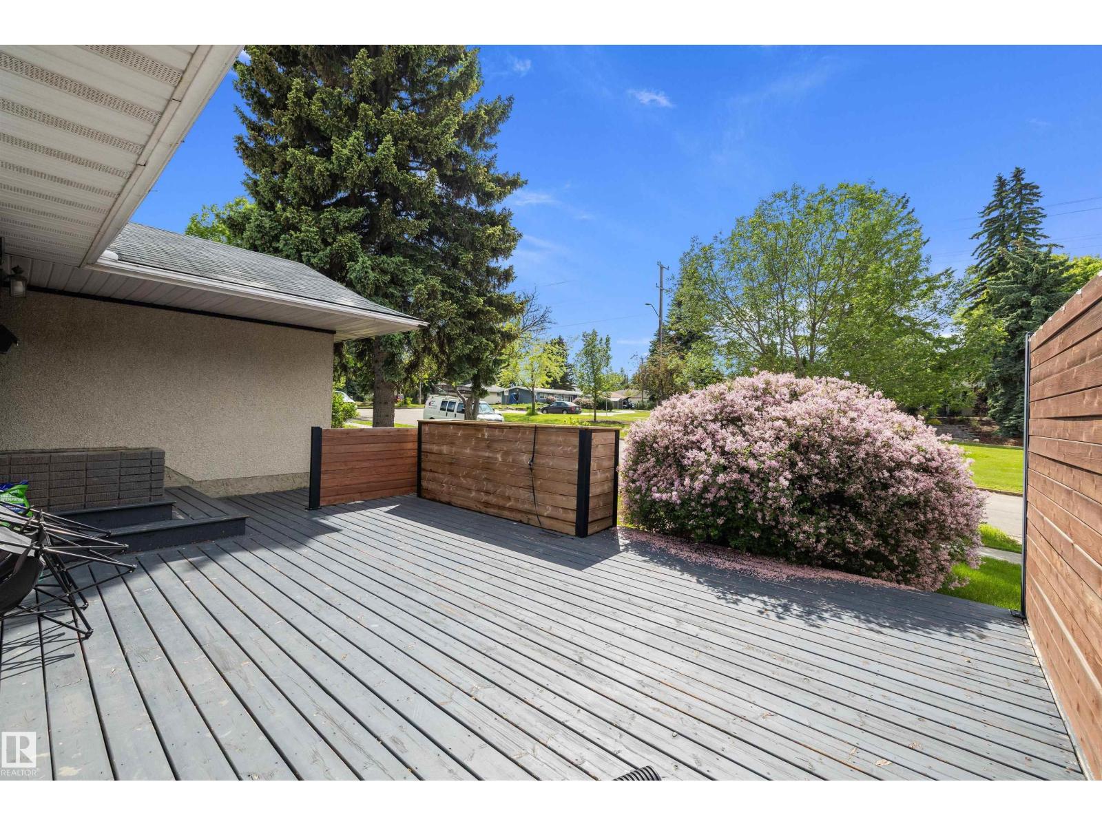 10735 50 ST NW - photo 5