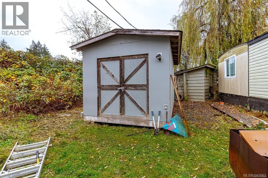 #132 1753 Cecil St - 24
