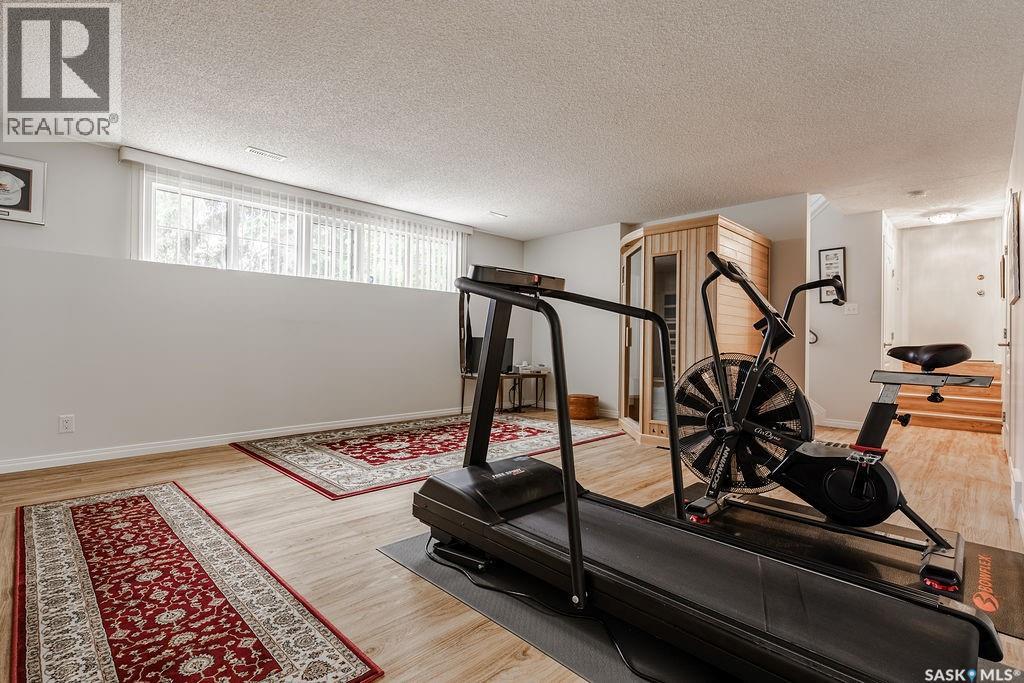 10 Capilano DRIVE — photo 31