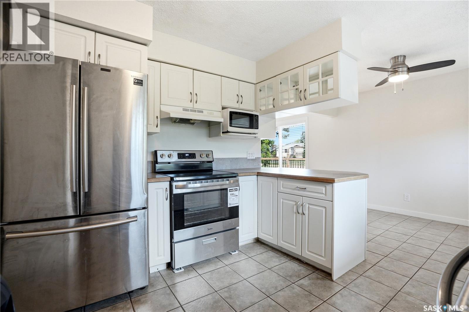 1308 Preston AVENUE S — photo 13