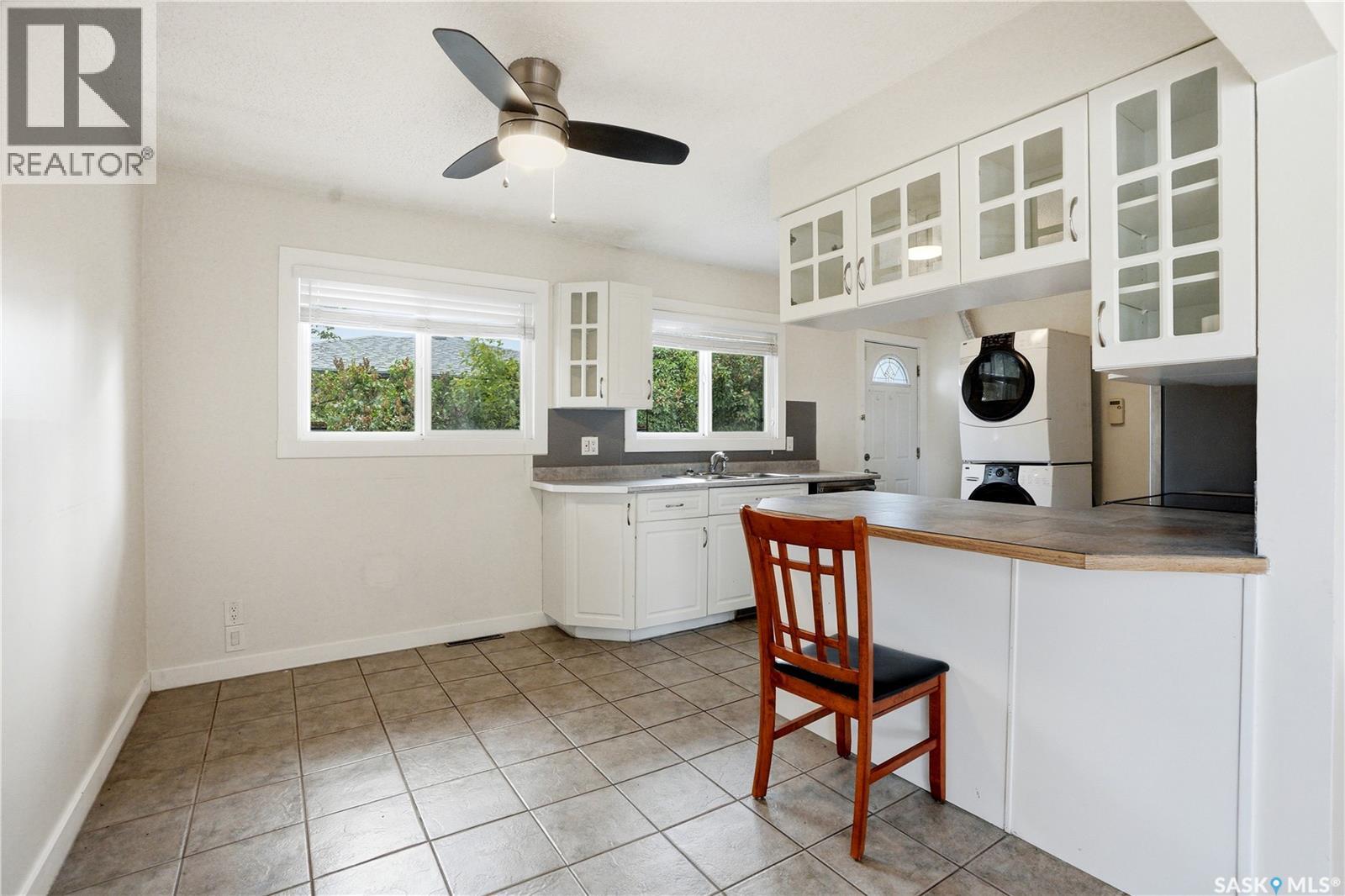 1308 Preston AVENUE S — photo 9