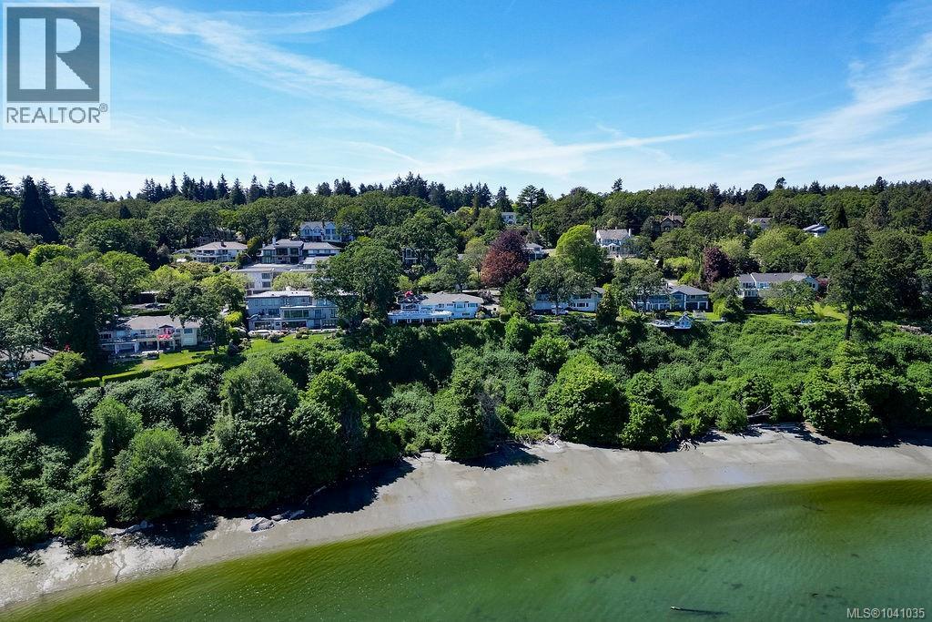 3565 Beach Dr - 14