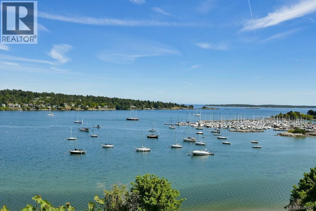 3565 Beach Dr - 62