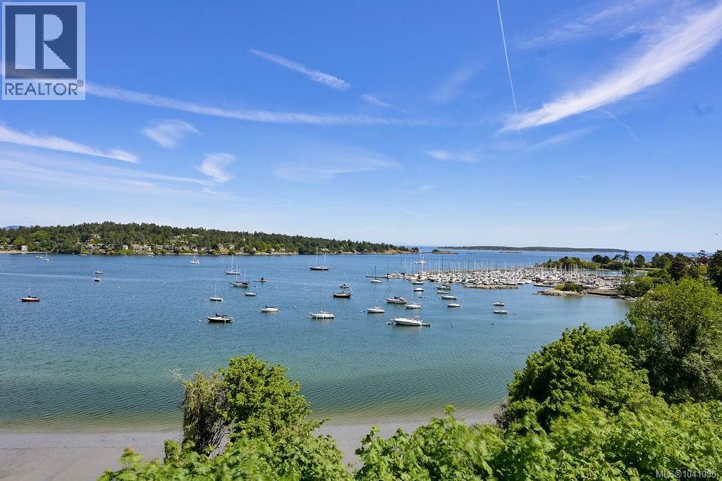 3565 Beach Dr - 63